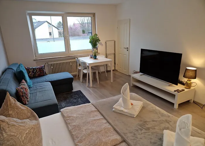 Schoene Zentral Apartamento *